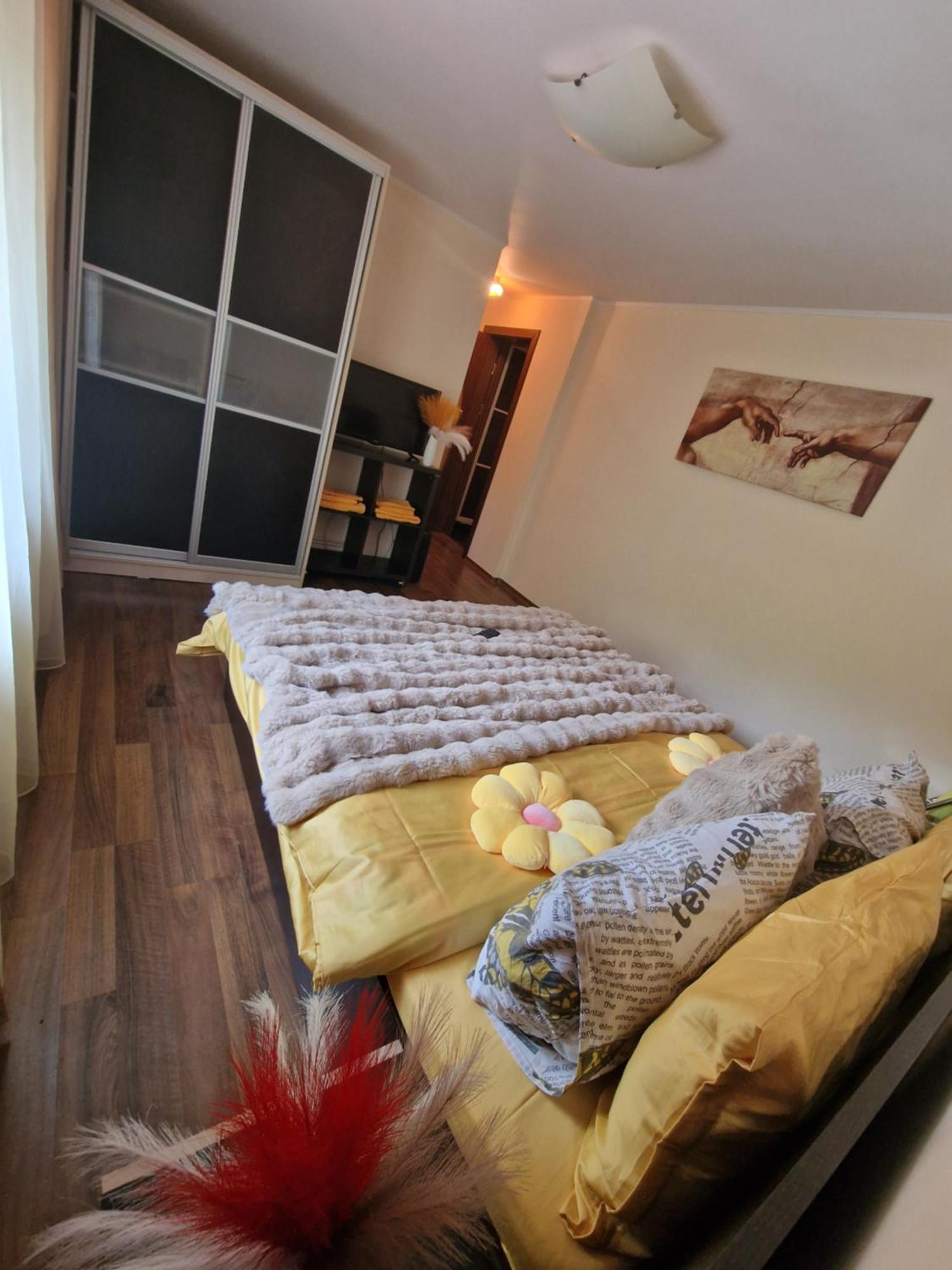 Apartament Red & Yellow Слэник-Молдова Экстерьер фото